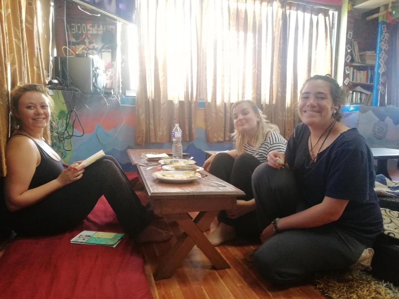 Fireflies Hostel Kathmandu Exteriör bild
