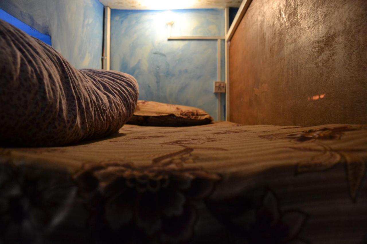 Fireflies Hostel Kathmandu Exteriör bild