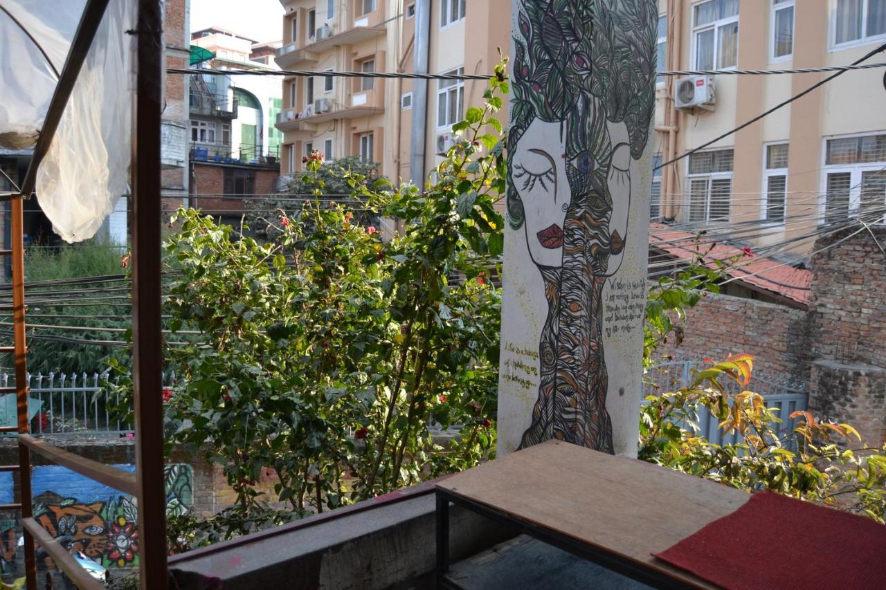 Fireflies Hostel Kathmandu Exteriör bild
