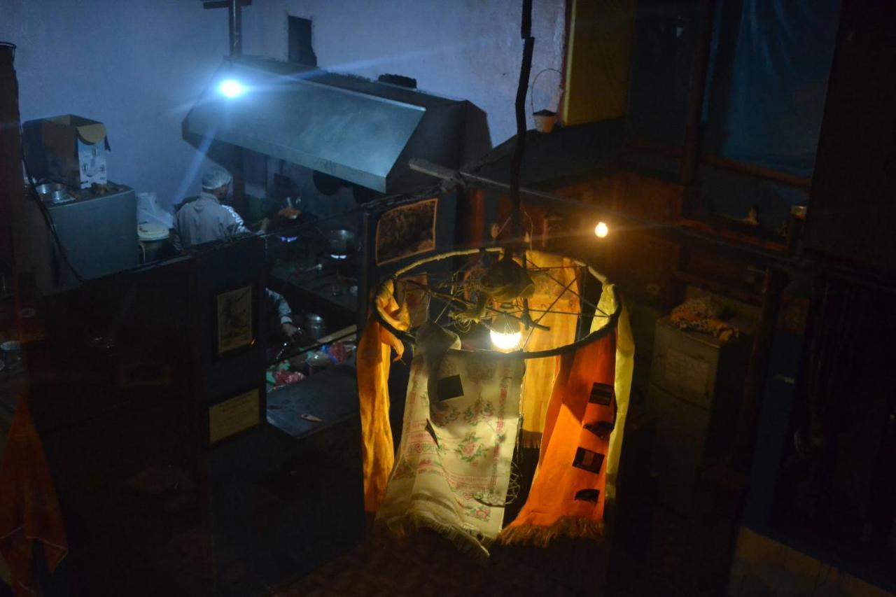 Fireflies Hostel Kathmandu Exteriör bild